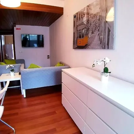 Гостевой дом Room In Apartment - Theorynomad Quarto Duplo Central